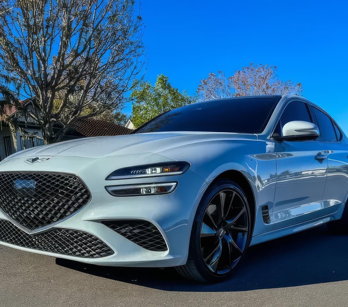 Genesis G70 3.3T Sport - Uyuni White