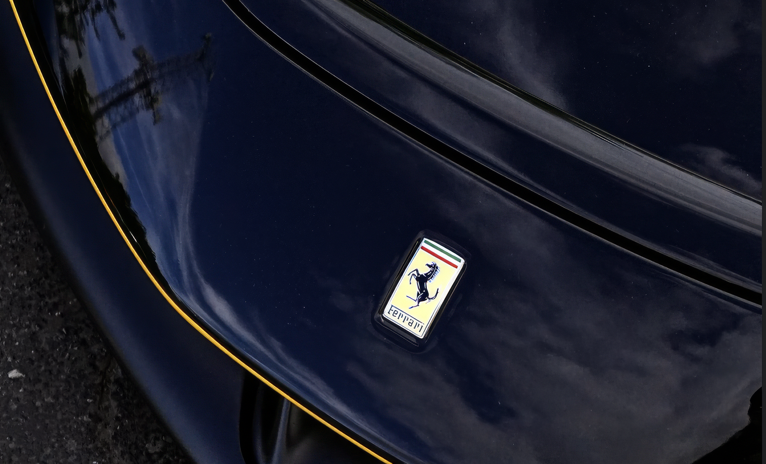 Ferrari SF90 Stradale — Nero Opaco on Cuoio (Matte Black on Tan)