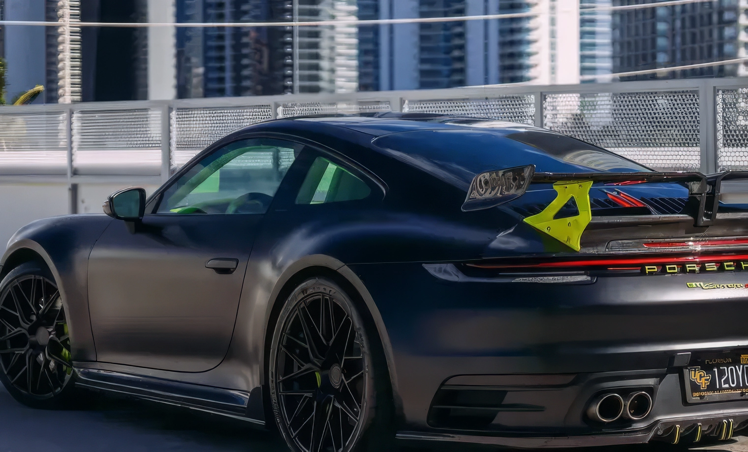 Porsche 911 Carrera S – Satin Black on Acid Green