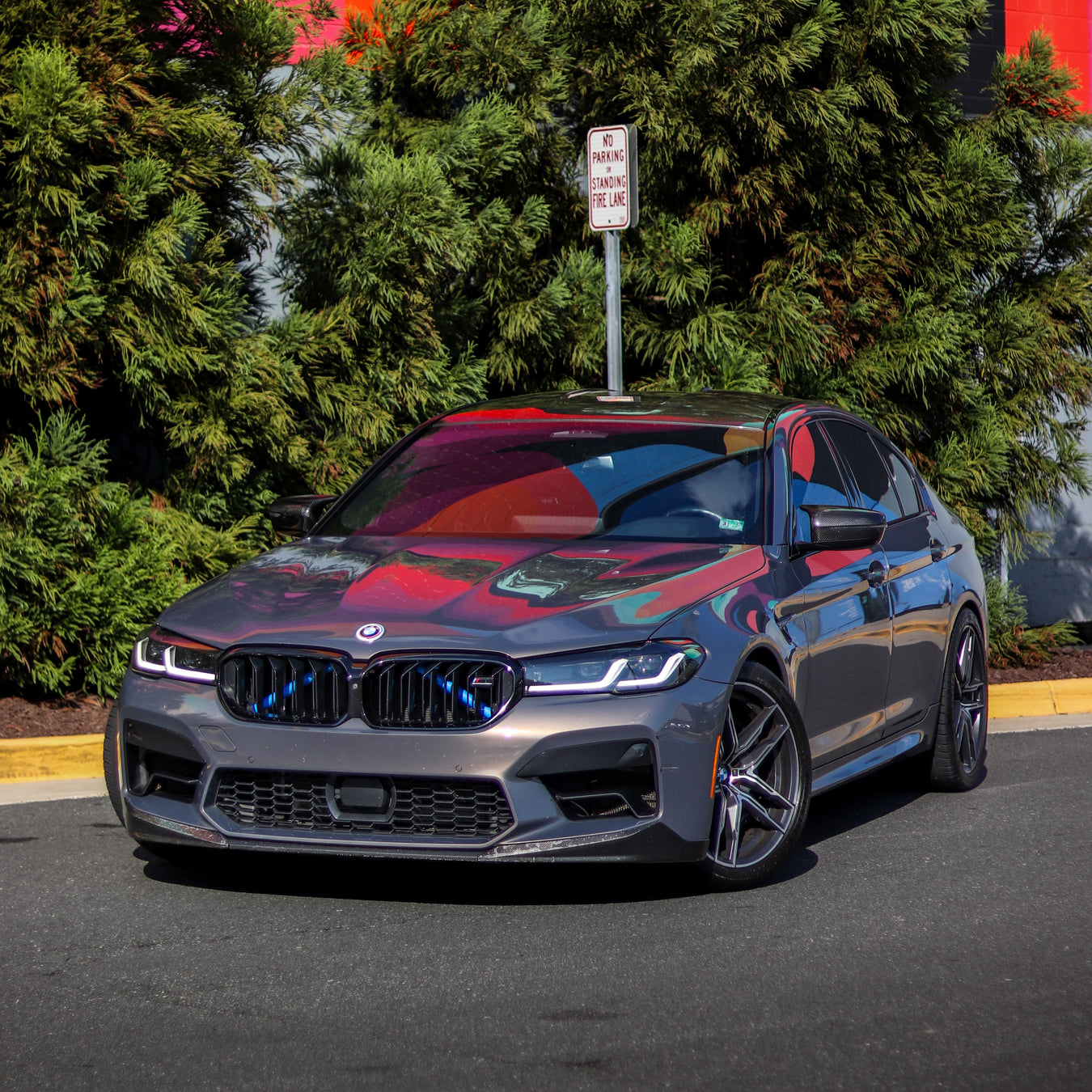 BMW M5 Competition - Grey on Black 