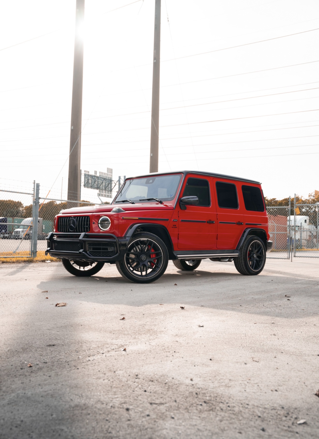 Mercedes Benz G63 AMG - Red on Black