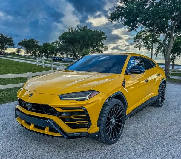 Lamborghini Urus on Forgiatos - Yellow