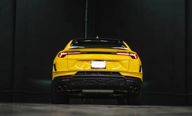 Lamborghini Urus Performante – Yellow on Black