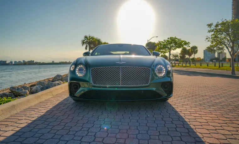 Bentley Continental GT V8 – Green on Camel