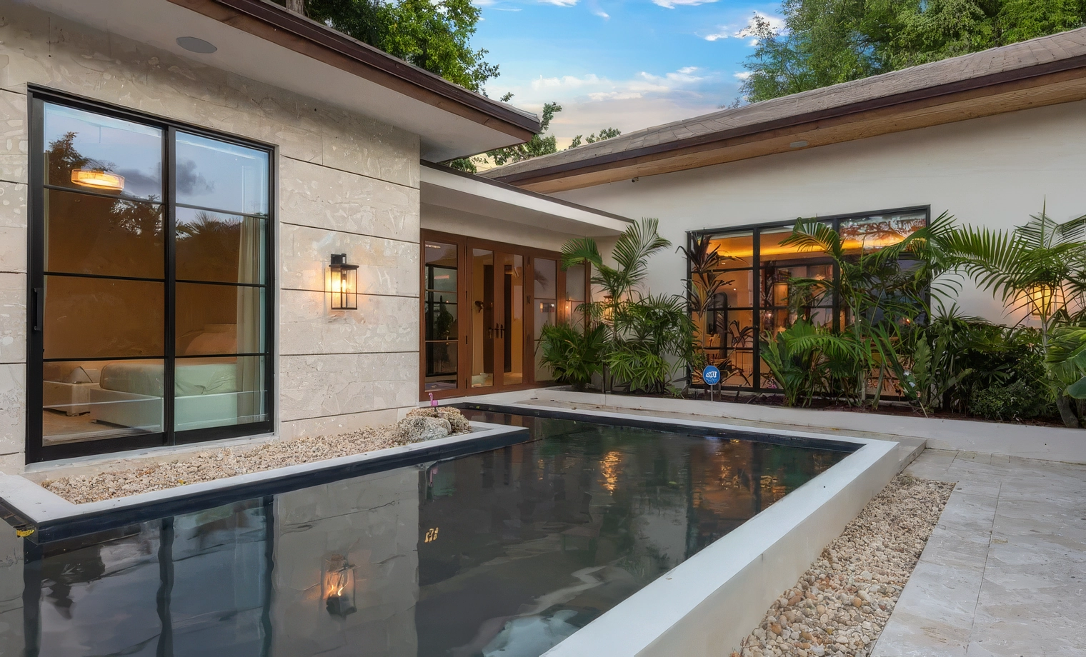 Villa Lemon - $2,600