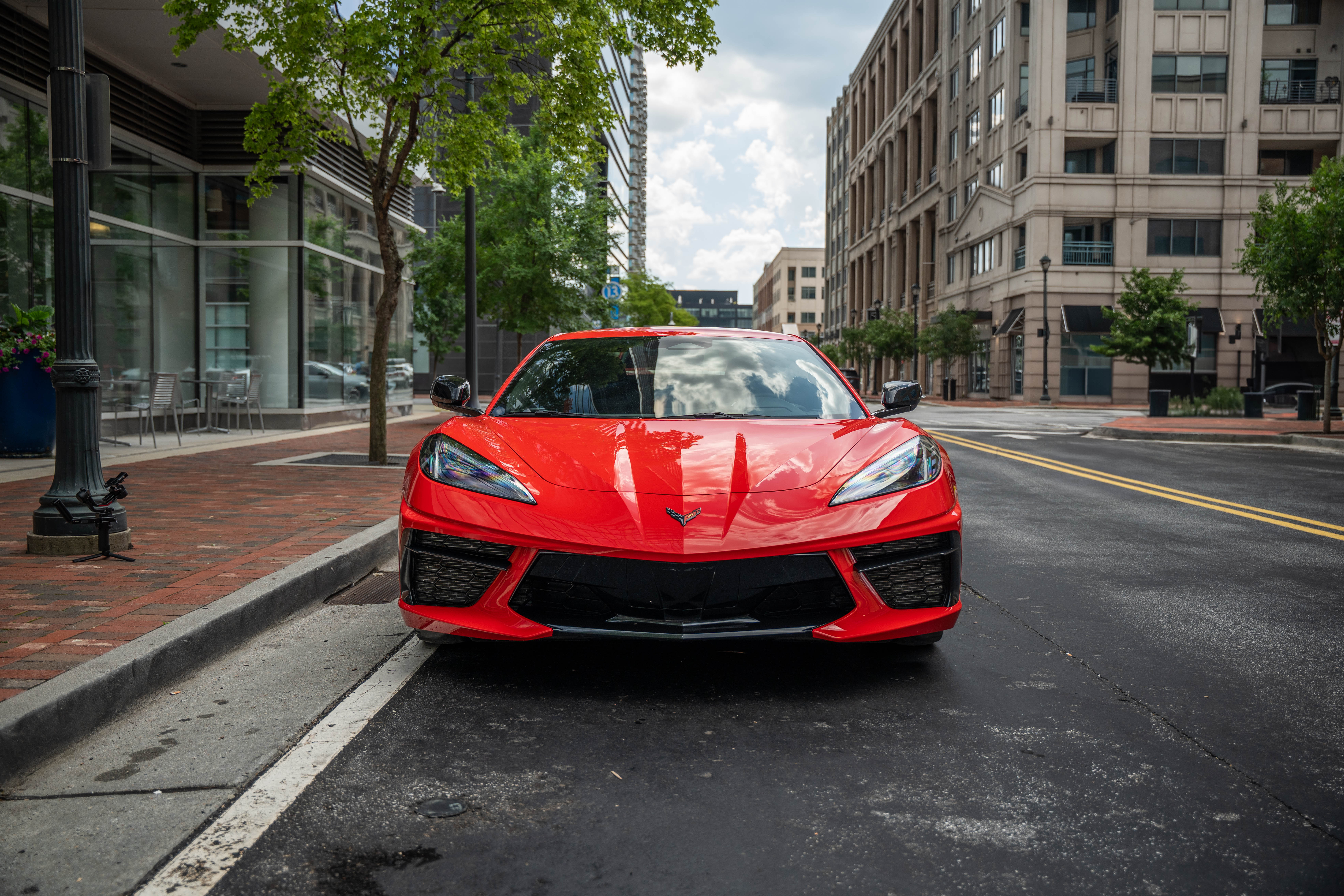 Chevrolet Corvette C8 Stingray 2LT Coupe - Torch Red on Jet Black