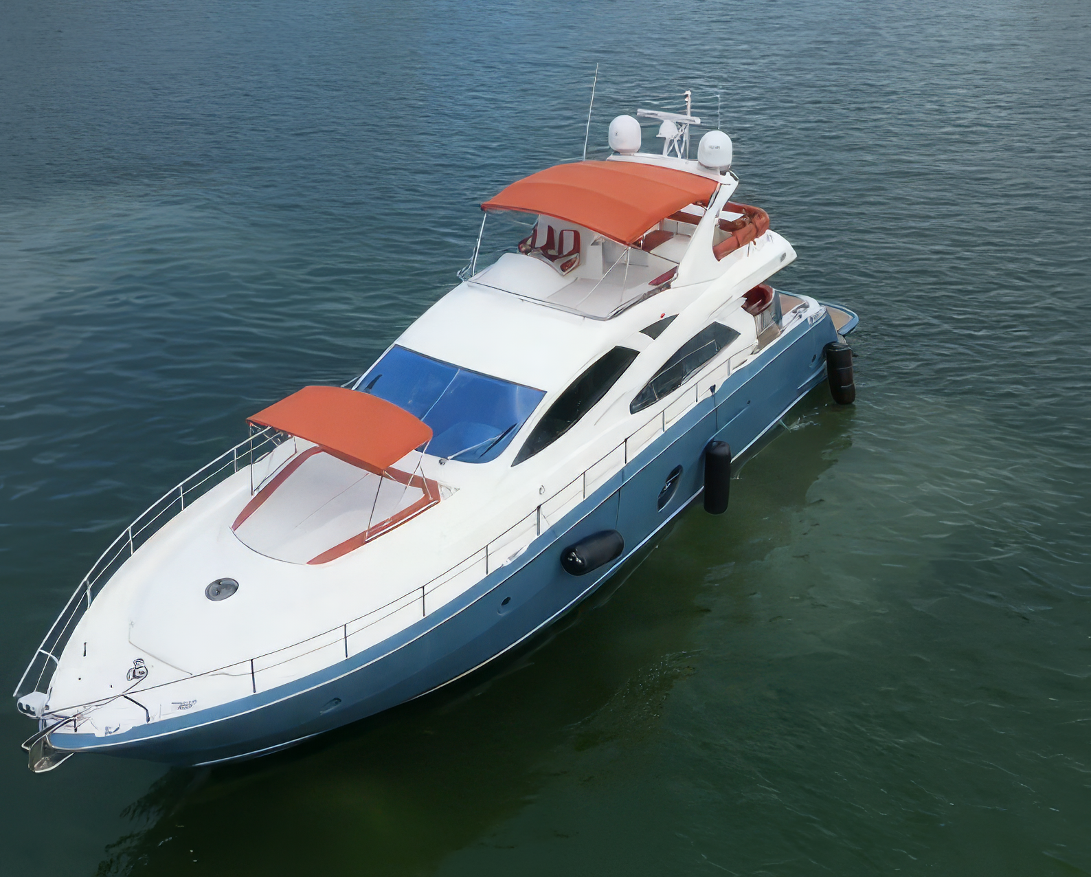 80' Aicon Flybridge - $4,100