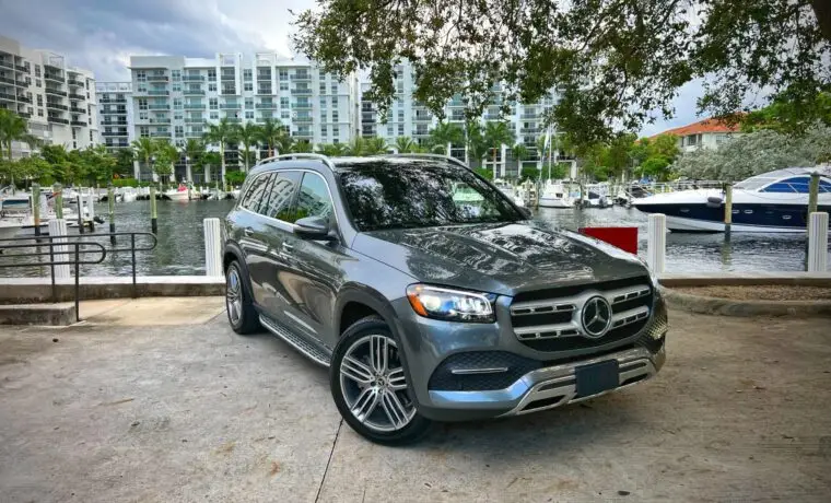 Mercedes-Benz GLS 450 – Grey on Black