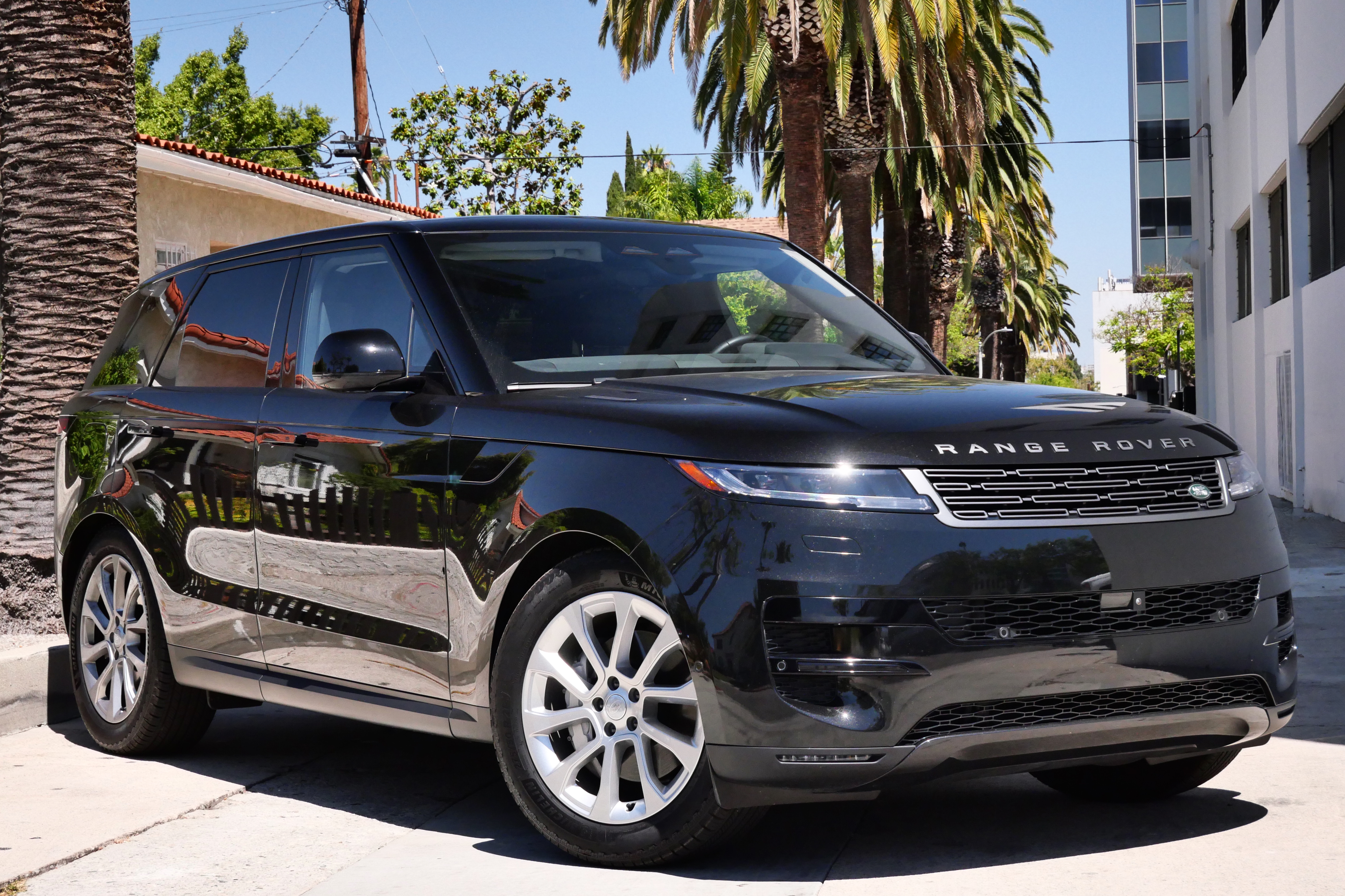 Range Rover Sport – Black on Black