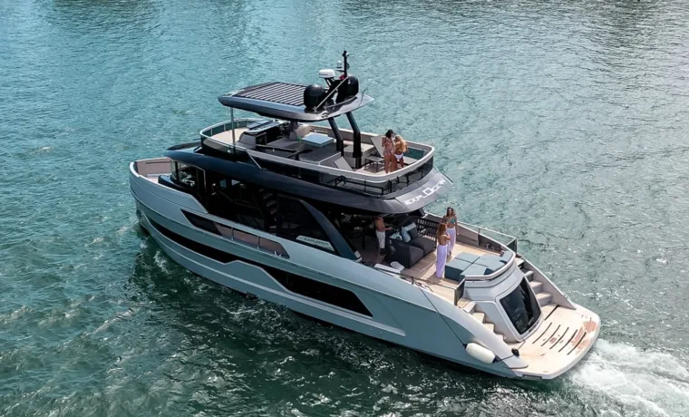 62' Explorer - $3,900