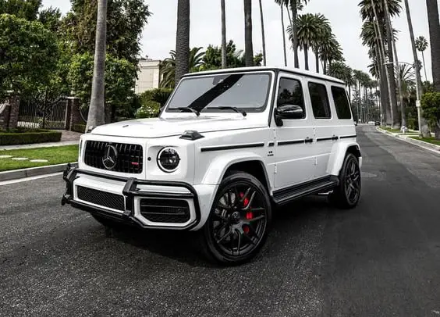 Mercedes-Benz G63 AMG – White on Tan