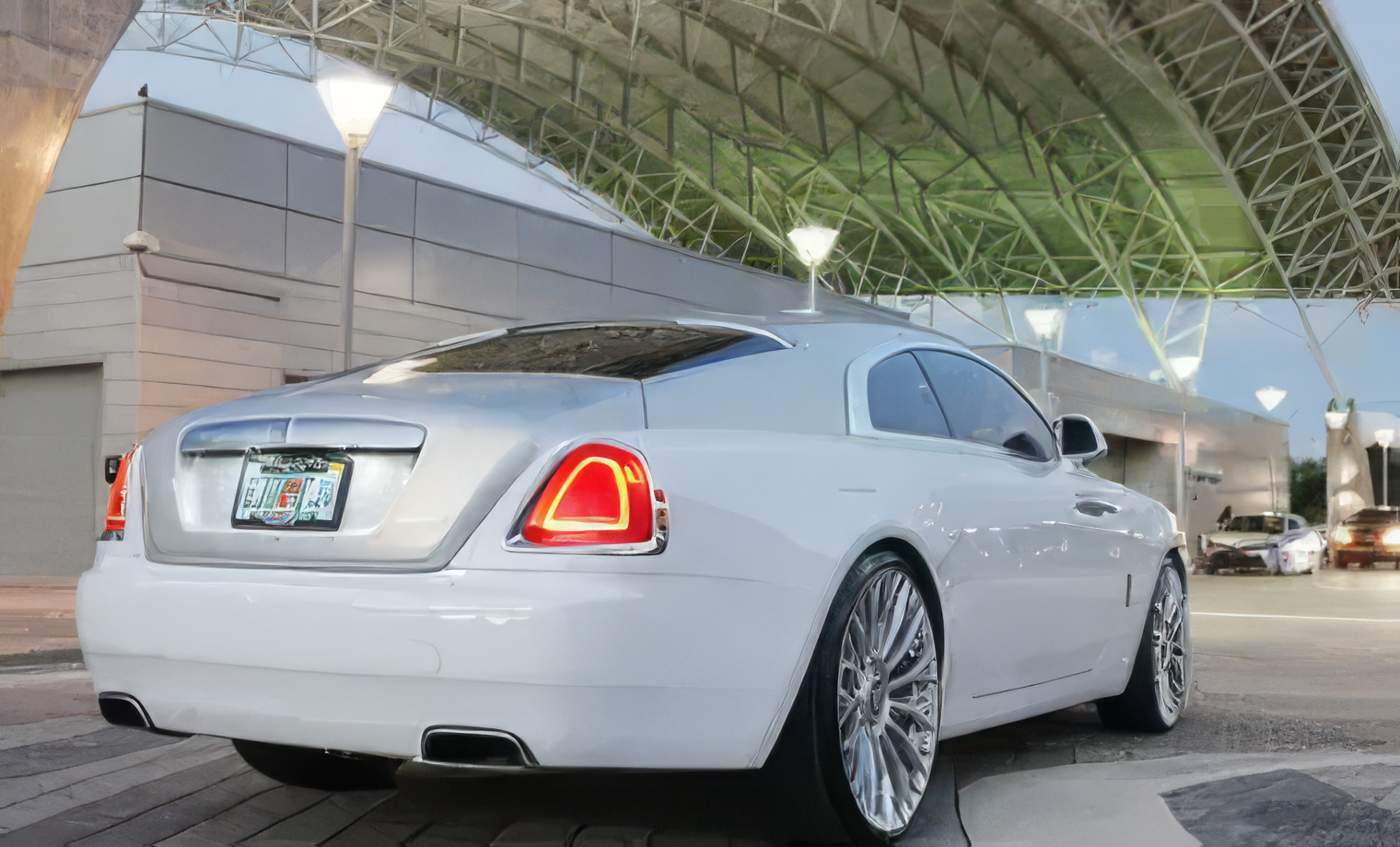 Rolls-Royce Wraith – Arctic White over Diamond Silver on Turquoise over Arctic White & Black