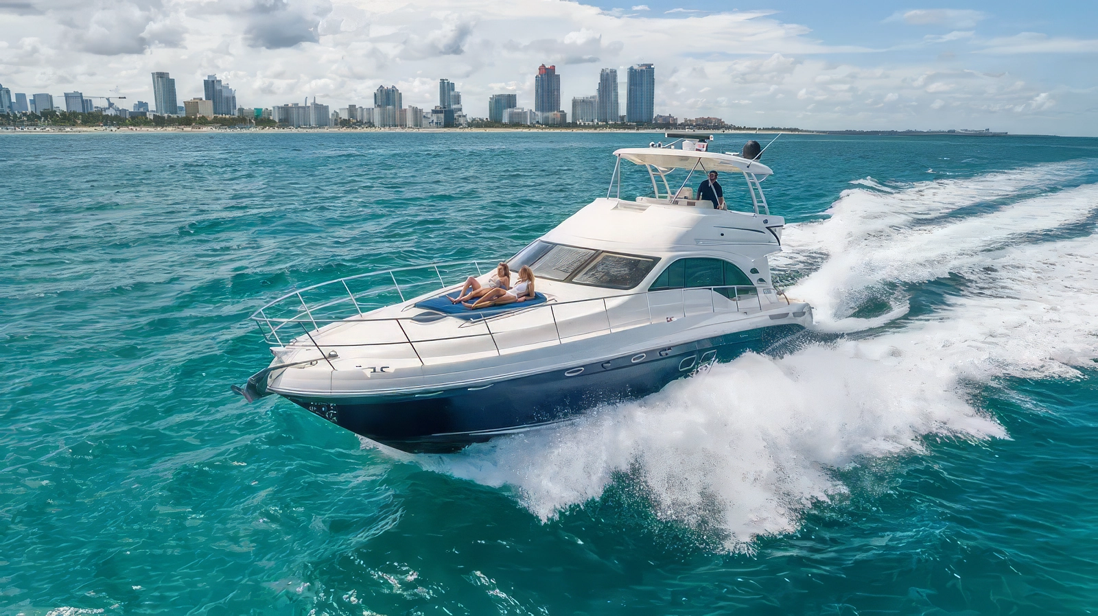 60' Sea Ray Sedan Bridge - $3,800