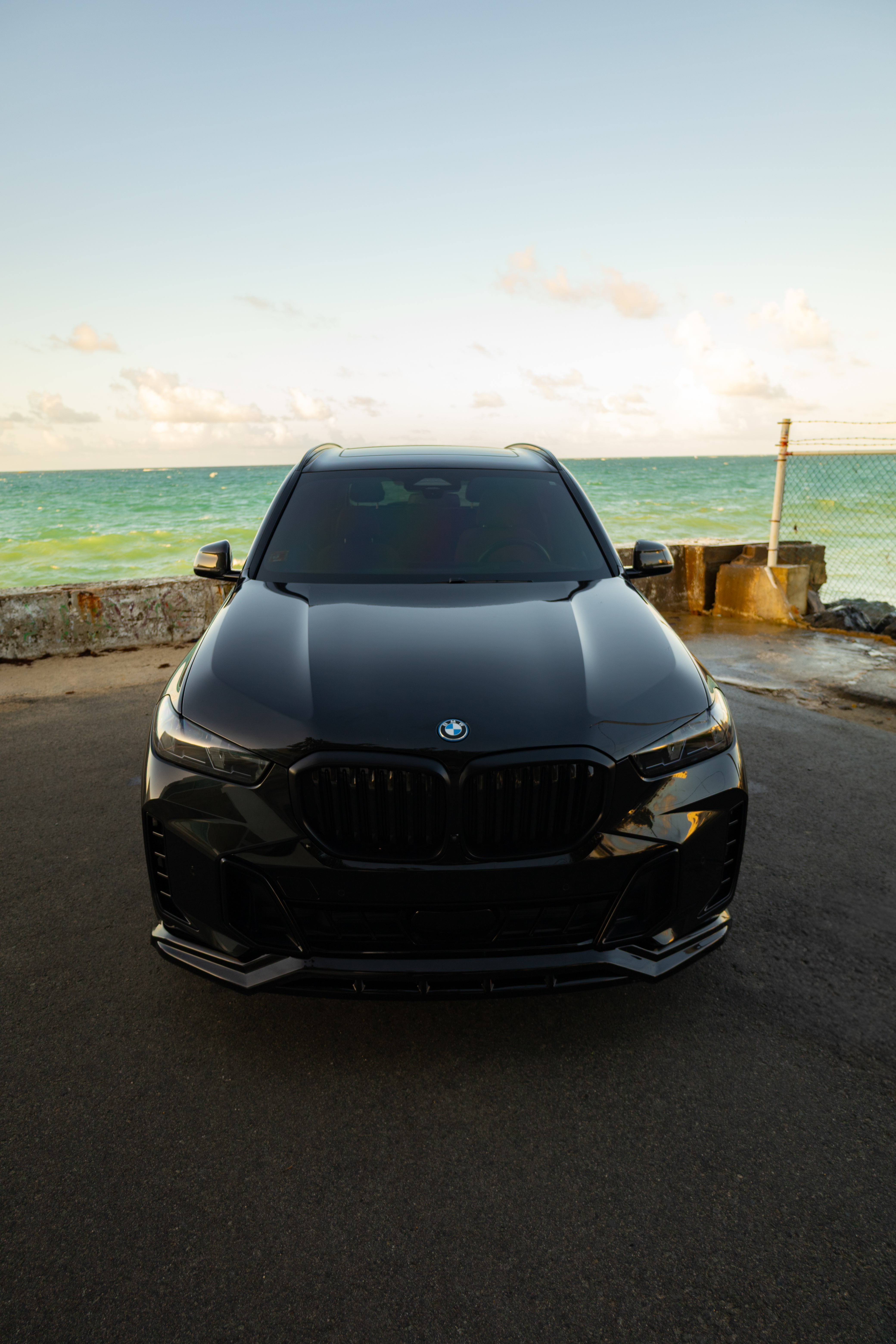 BMW X5 XDrive - Black on Tan