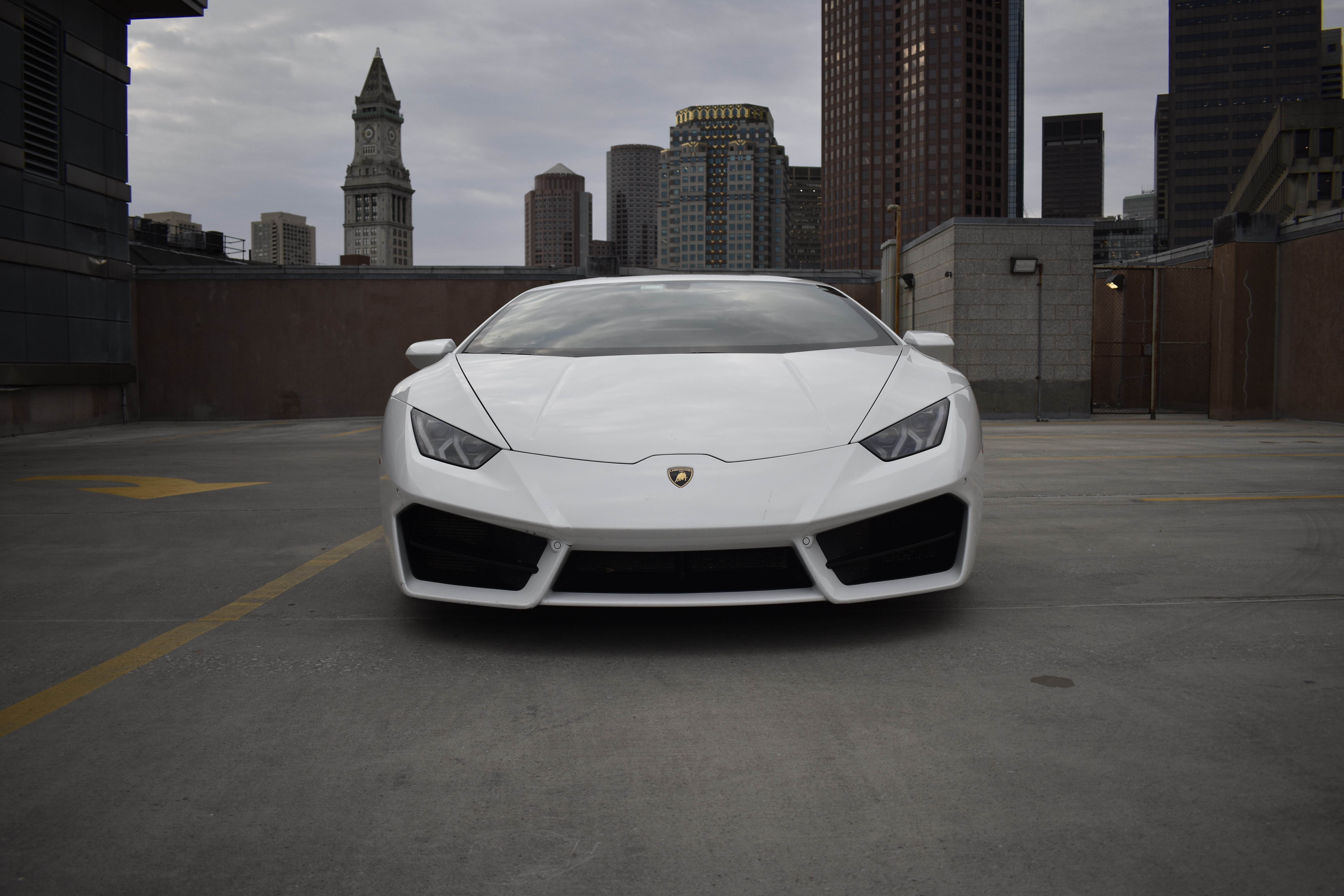 Lamborghini Huracán LP 610-4 - Bianco Icarus on Nero (Solid White on Black)