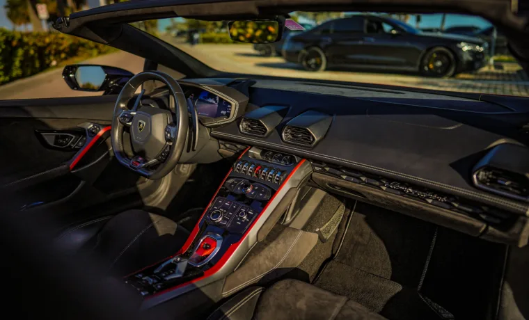 Lamborghini Huracan Spyder – Red on Black