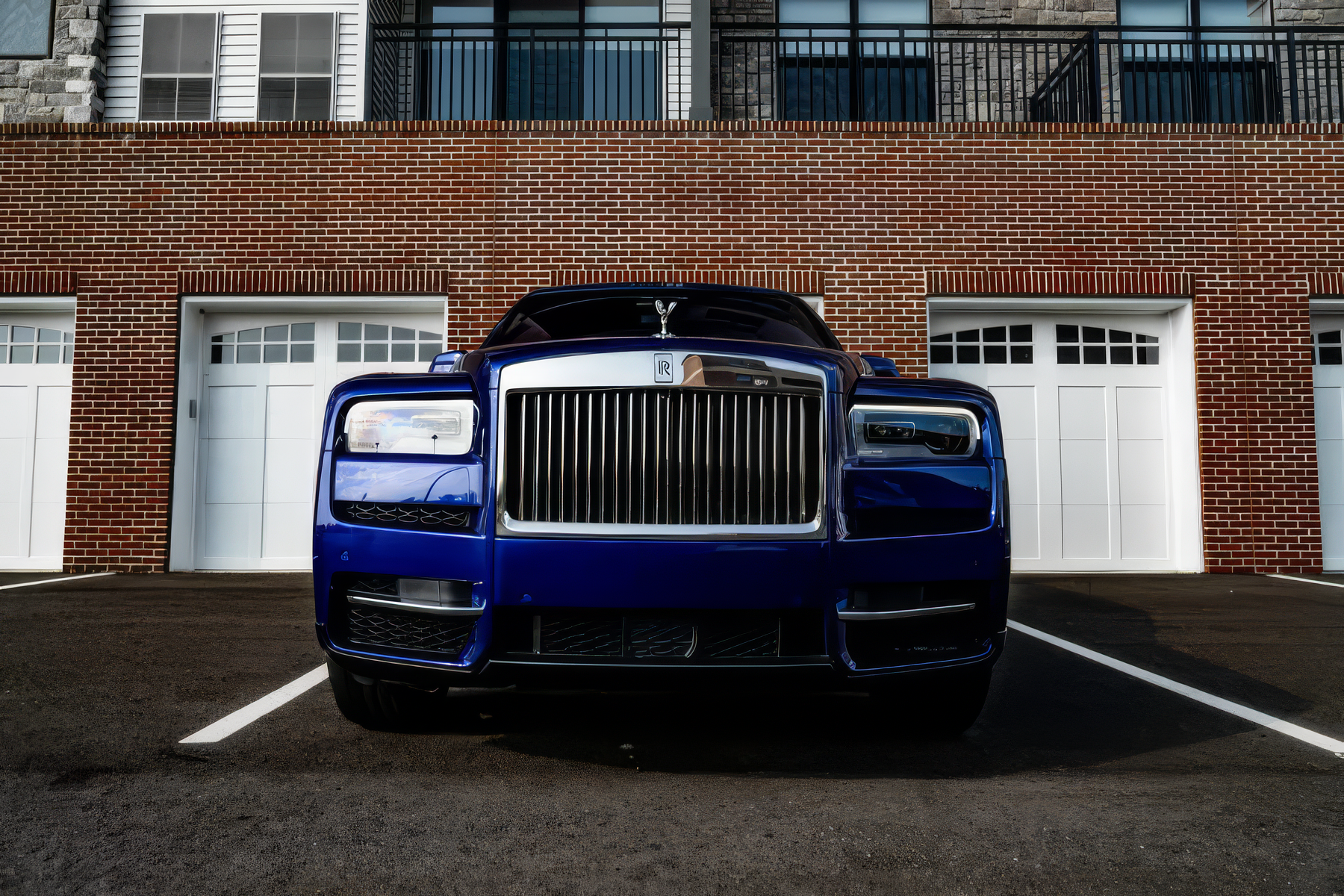 Rolls-Royce Cullinan - Salamanca Blue on Cobalto Blue & Black