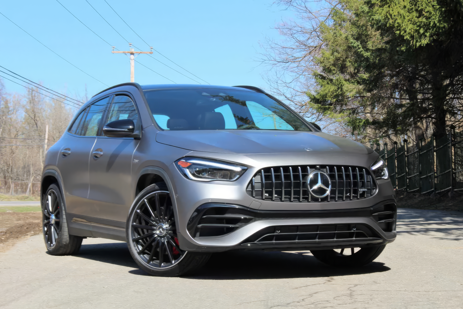 Mercedes Benz GLA-45 AMG - Mountain Grey Magno on Classic Red & Black