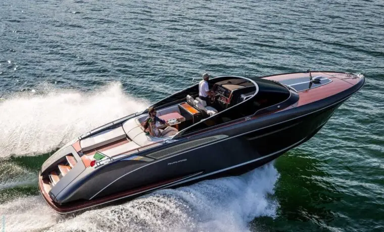 38' Rivamare - $3,700
