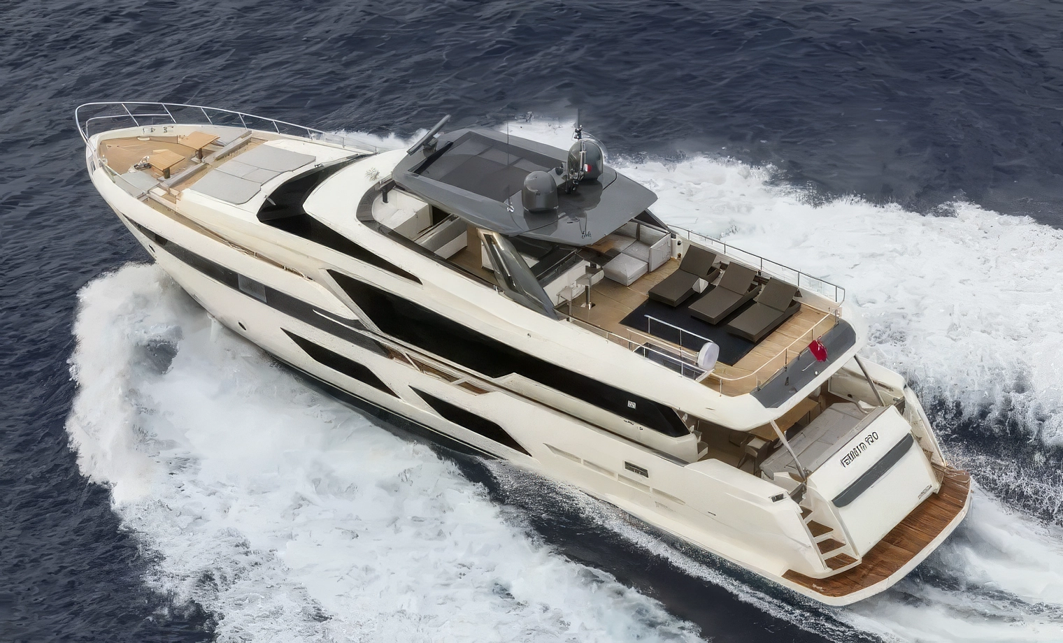 92' Ferretti Flybridge - $6,900