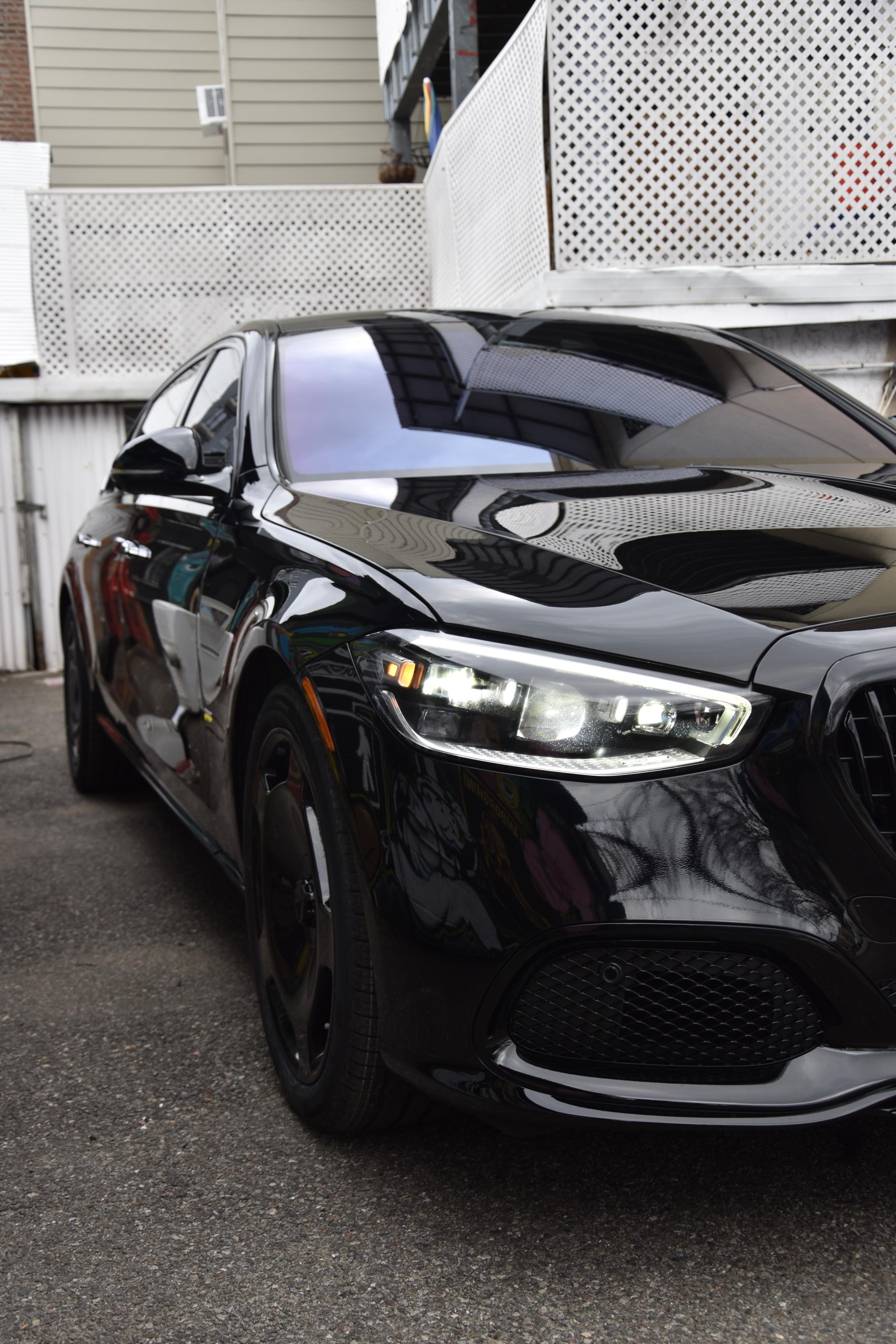 Maybach S-Class - Black 