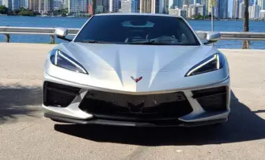 Chevrolet Corvette C8 – Gray on Black