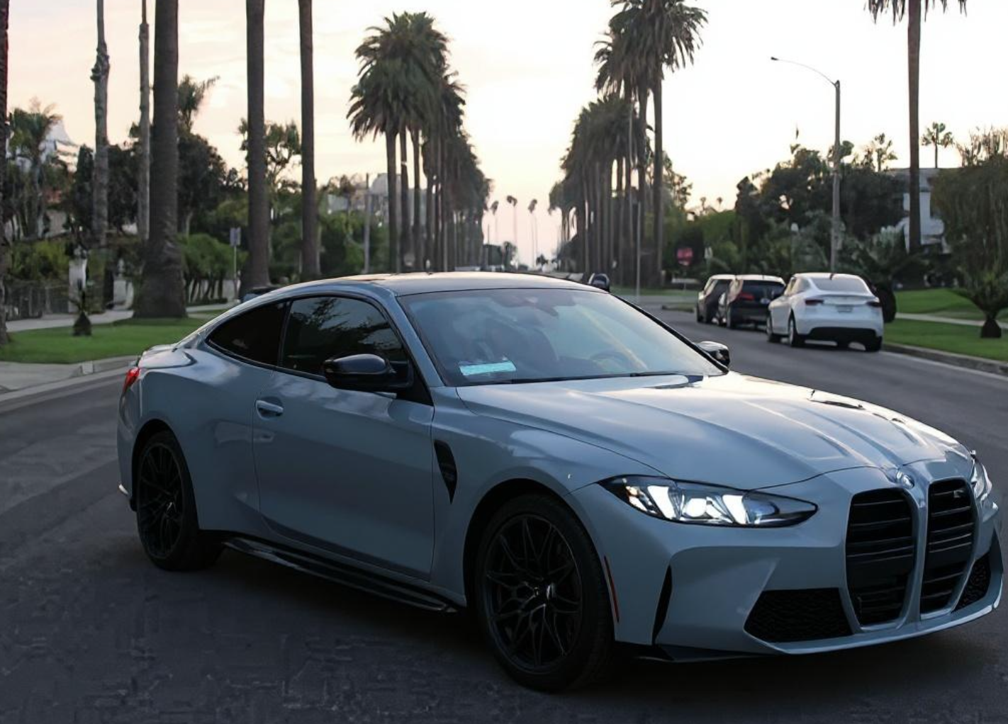 BMW M4 Competition - Skyscraper Grey Metallic