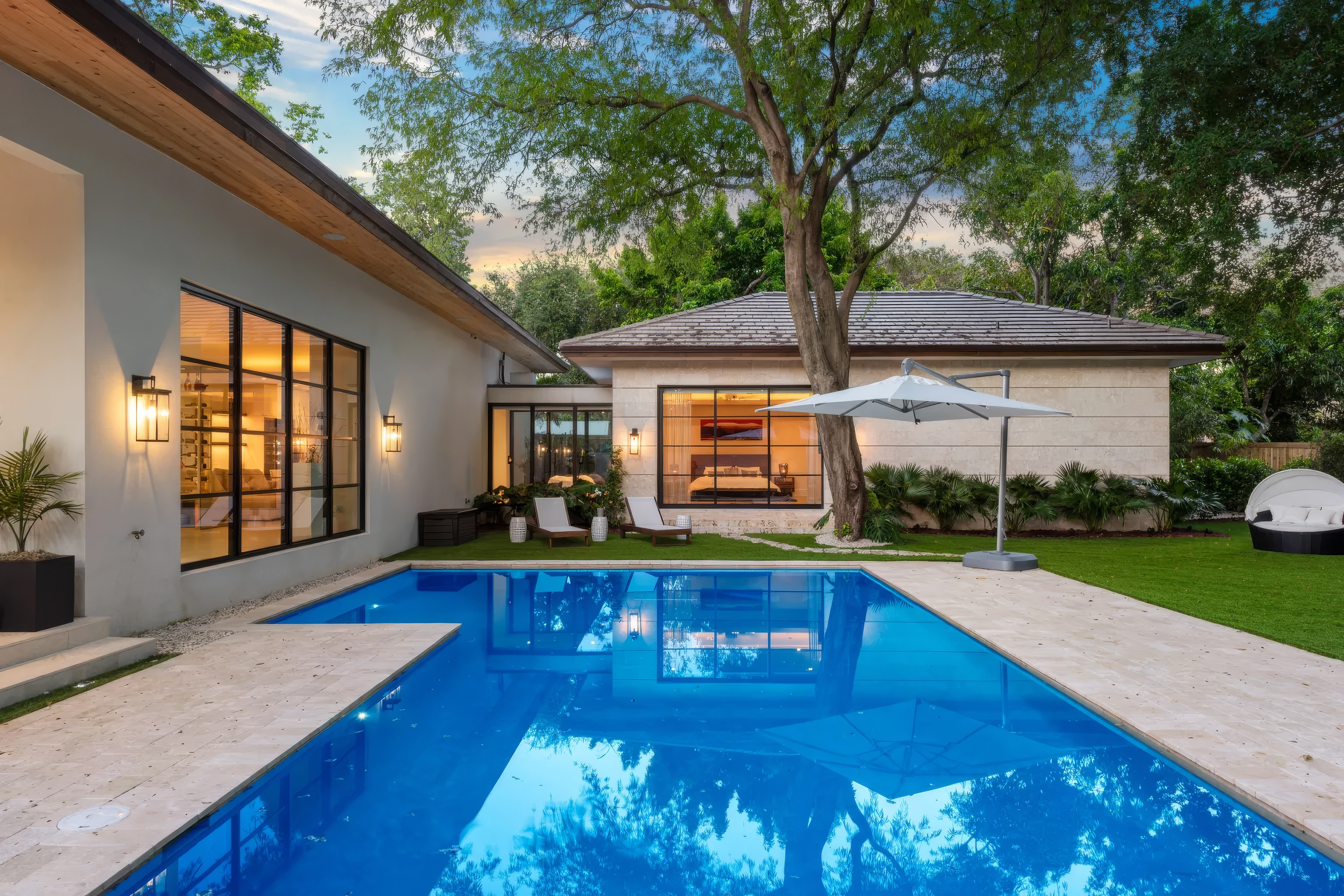 Villa Lemon - $2,600