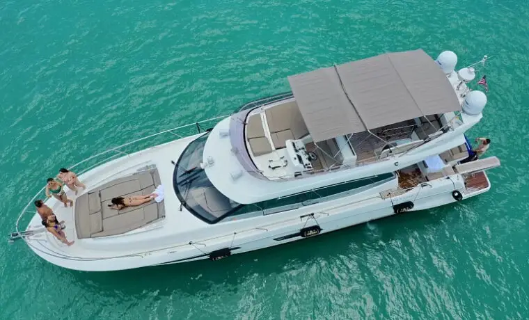 60' Prestige - $3,800