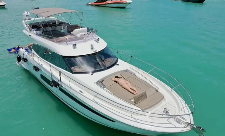 60' Prestige - $3,800