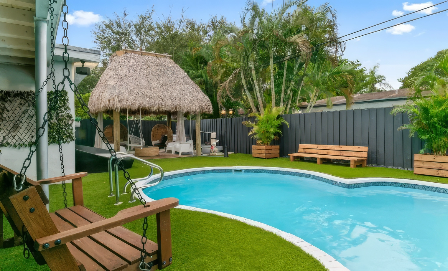 Villa Miami - $2,100