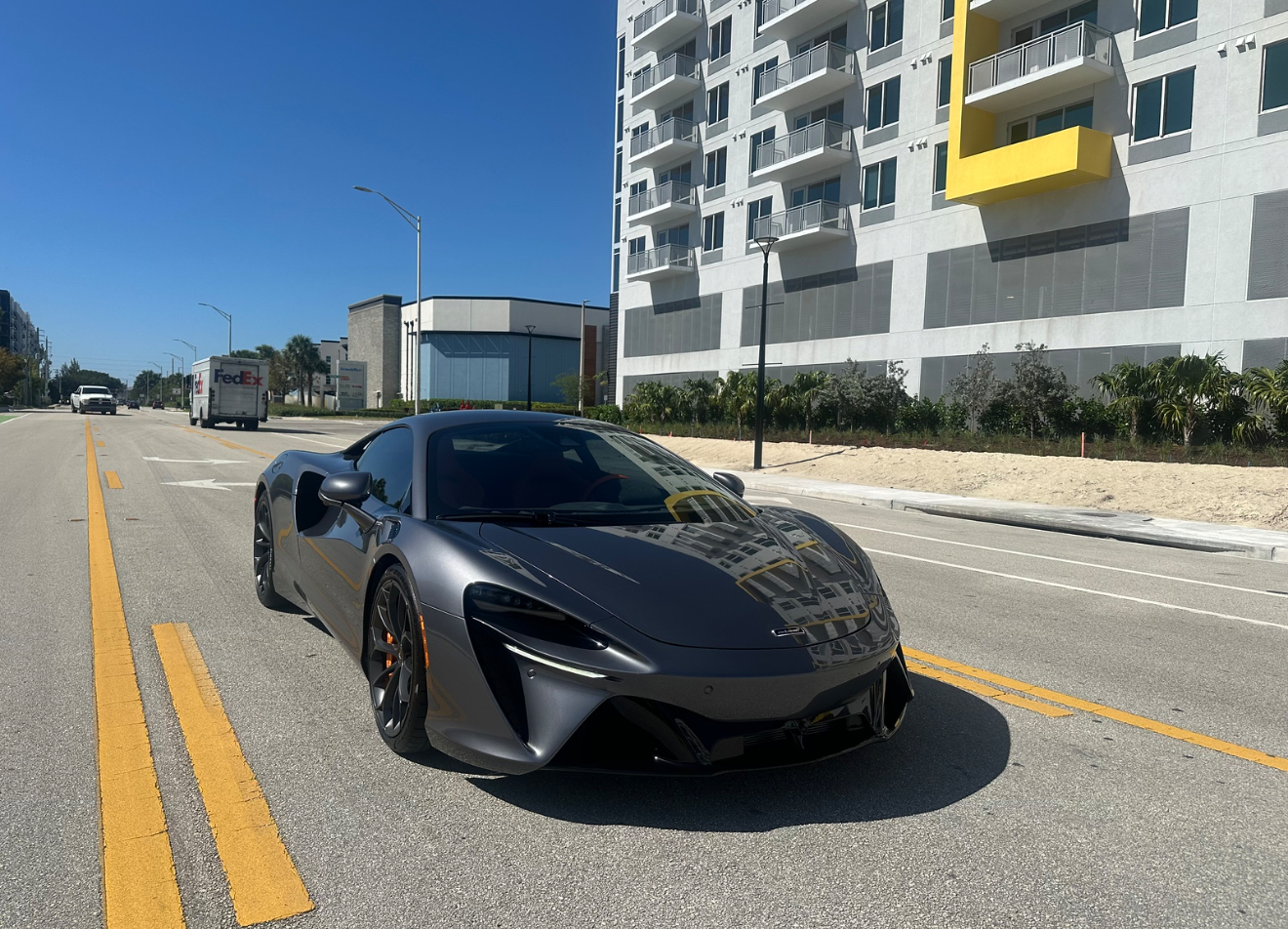 McLaren Artura - Grey on Orange