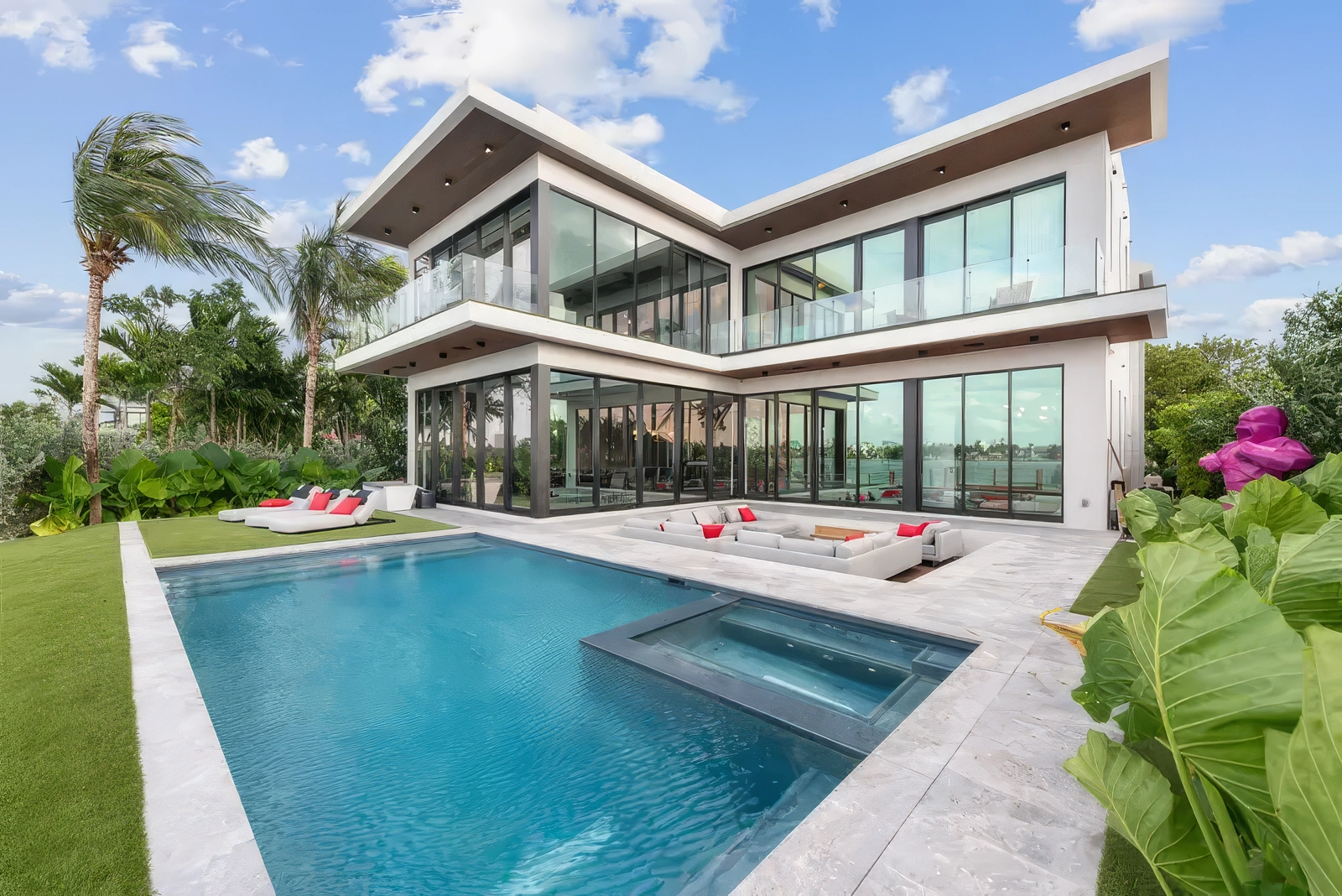 Villa Florence - $10,000