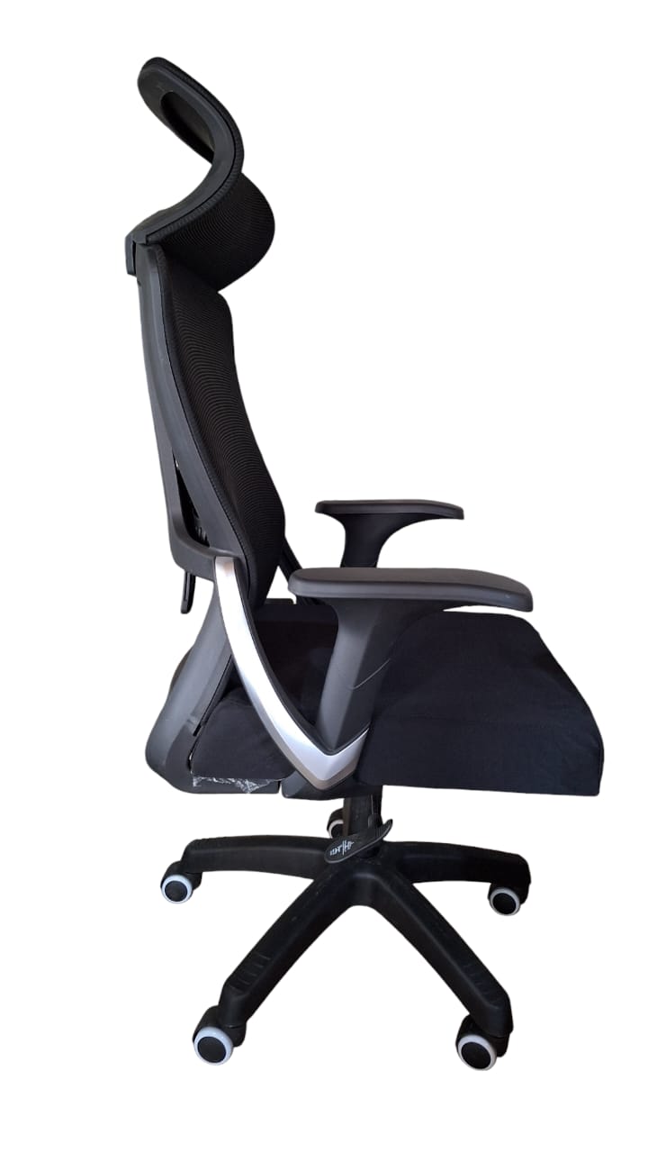 Manager Chair By andaaz (1023)