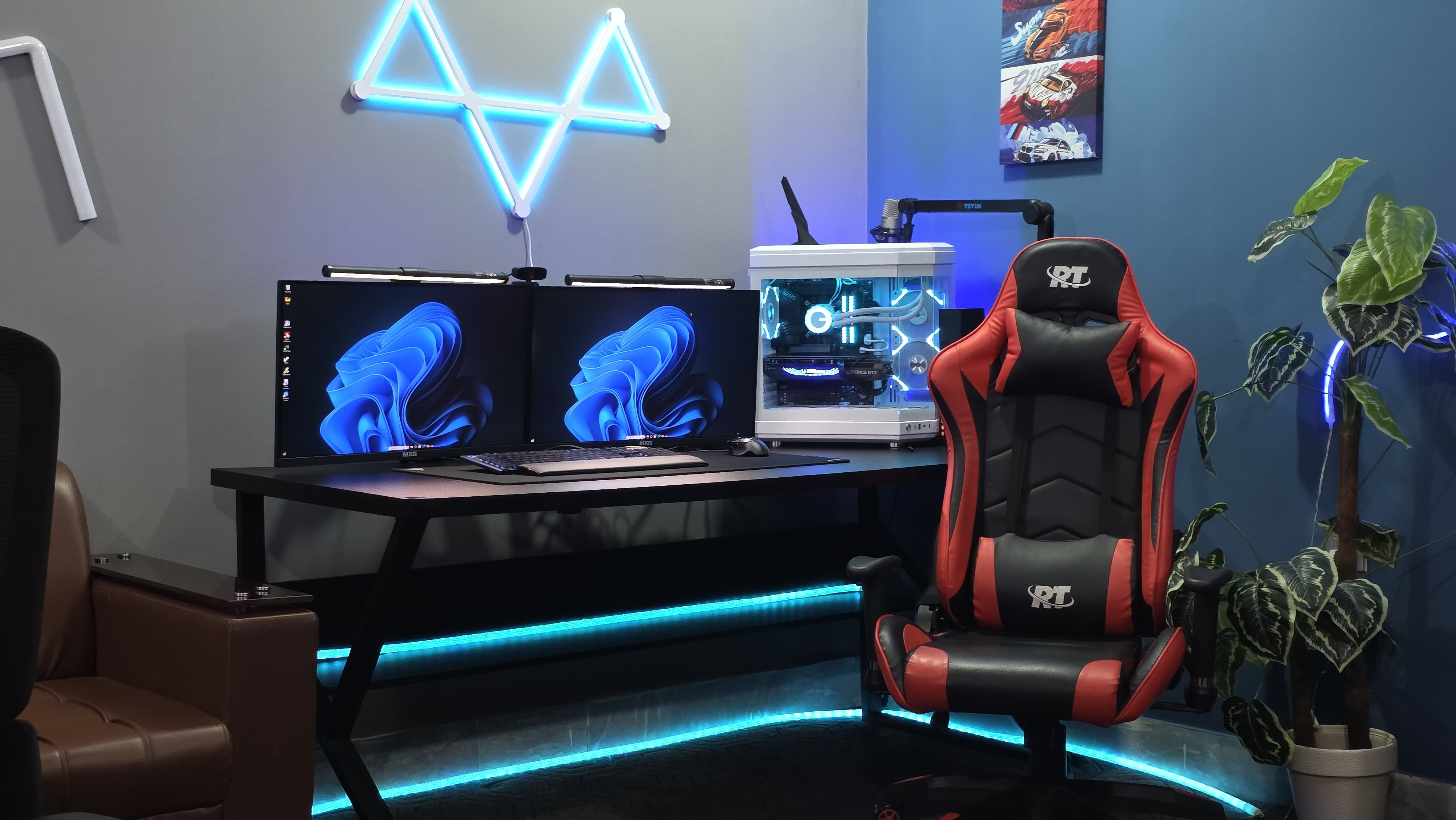 (RT) Gaming Chair By Andaaz