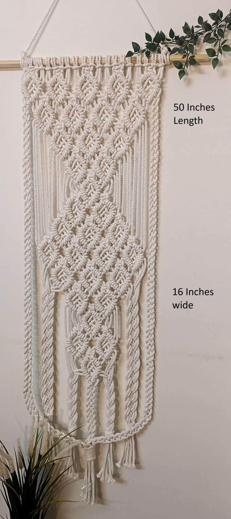 Big-Thick Diamond Pattern with wooden dowel