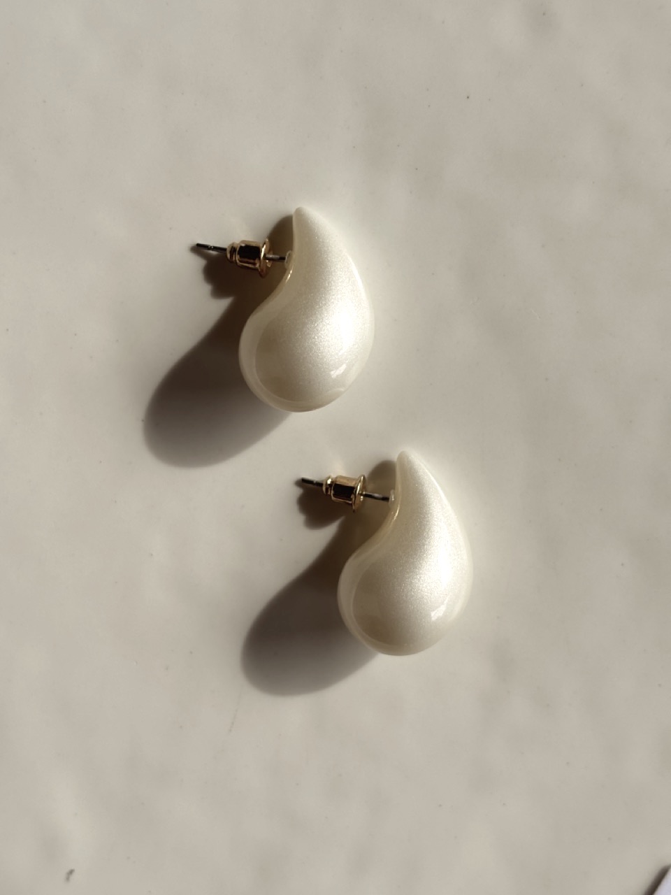 Caravanas gota Perlita