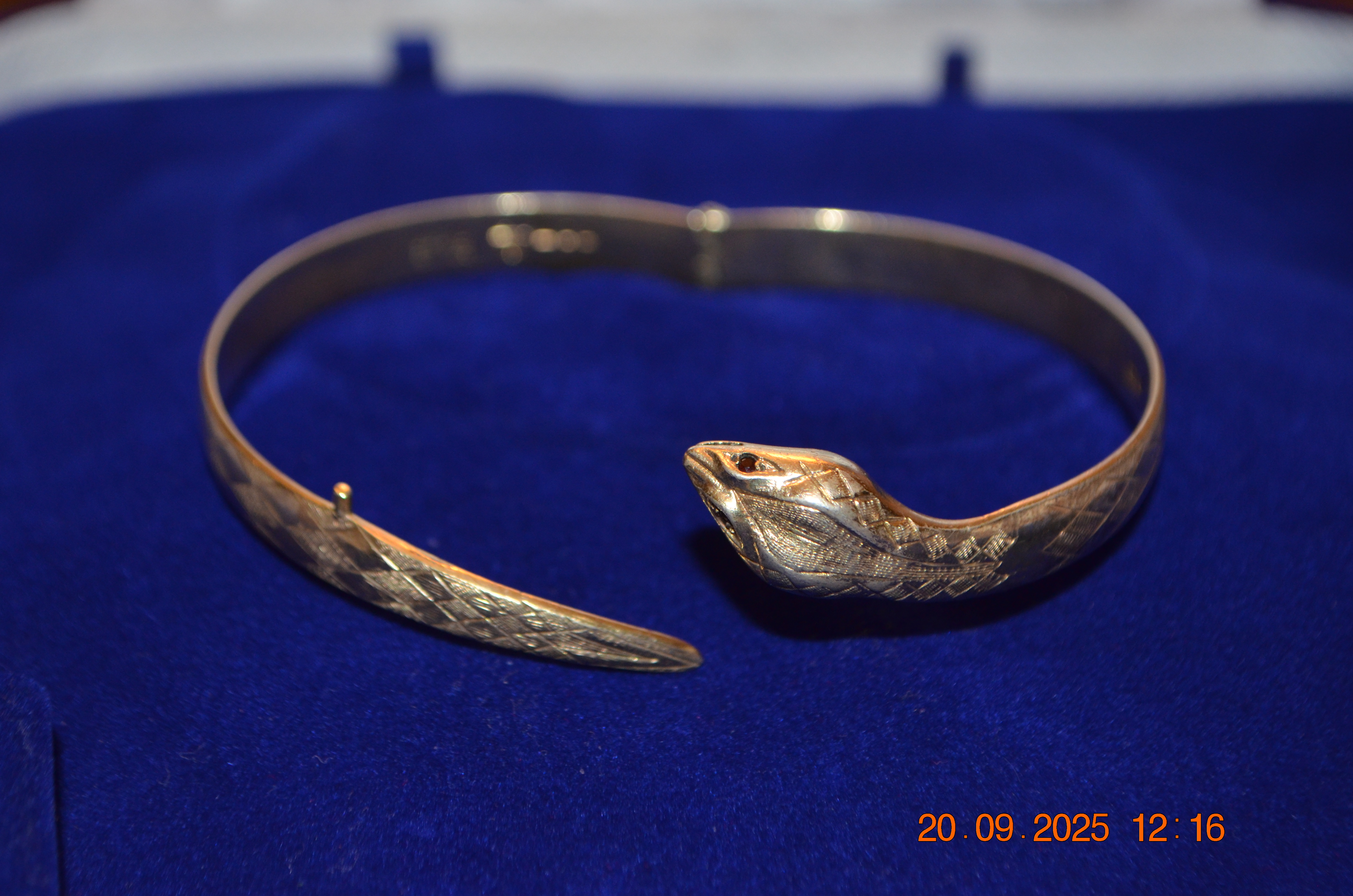925 Sterling Silver, Antique Gold-Plated Snake Bangle