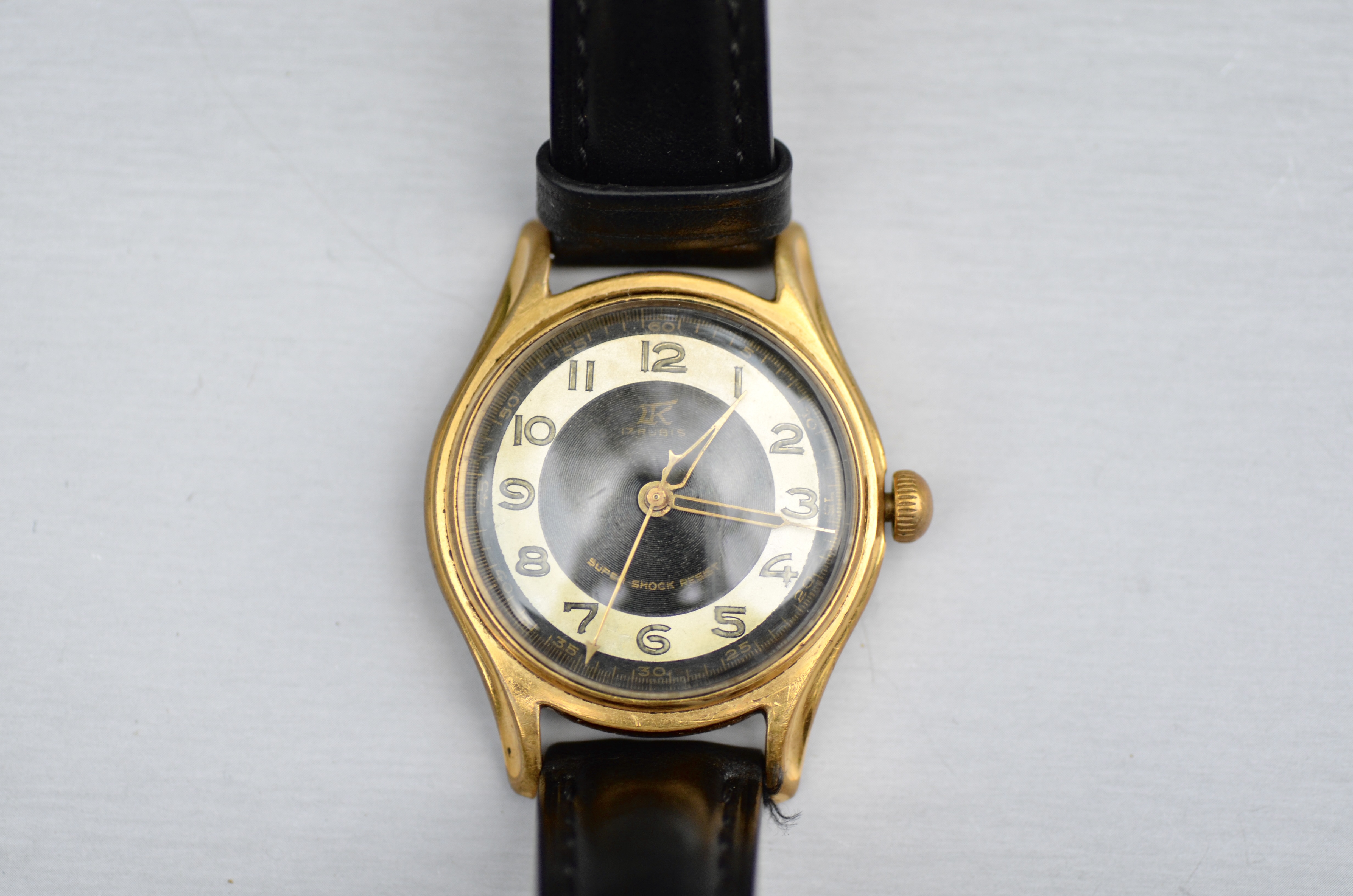 Hermann Becker Black Gold Bullseye 1950s Vintage Watch