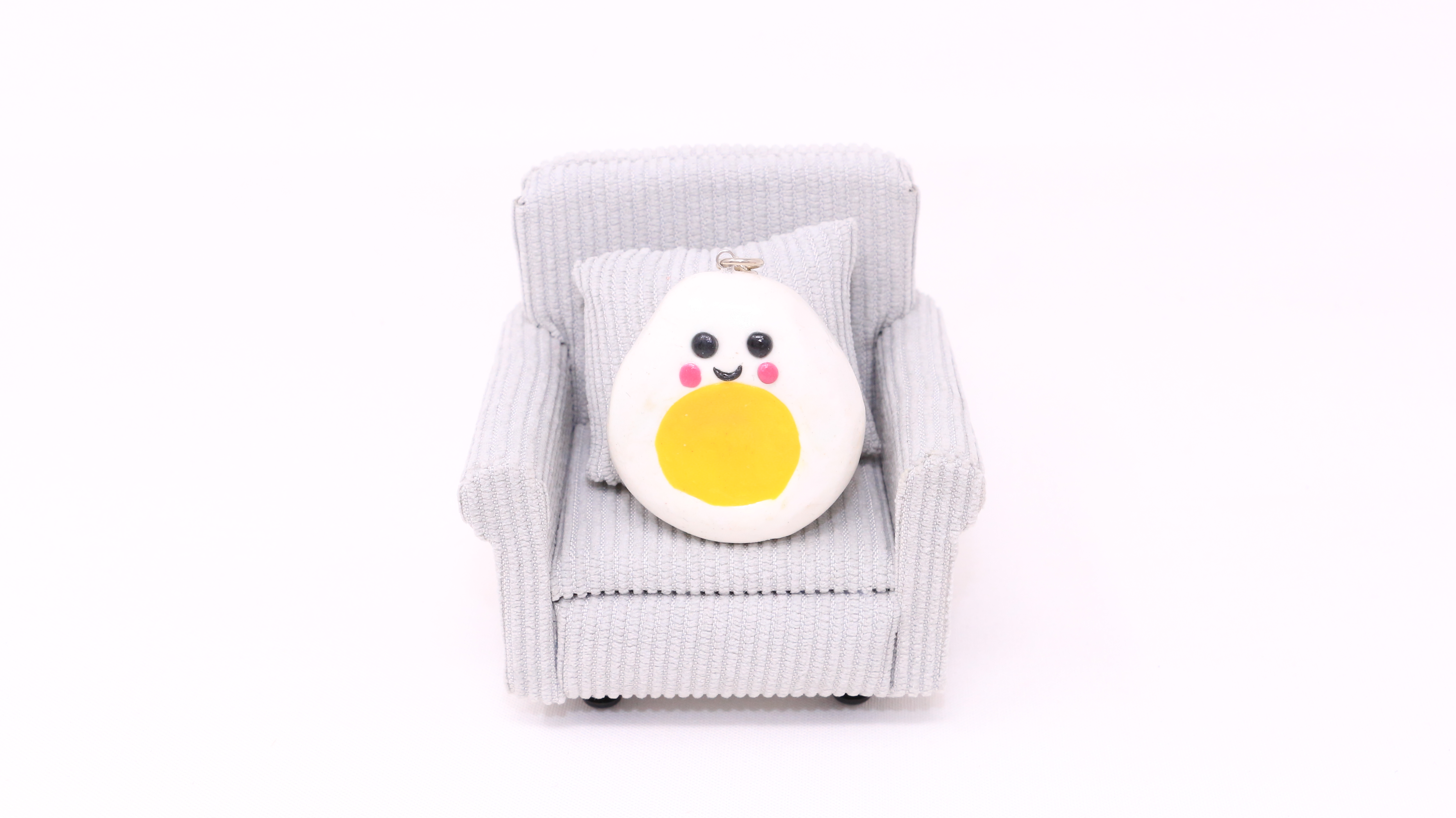 Pierre du calme œuf souriant/ Worry stone egg