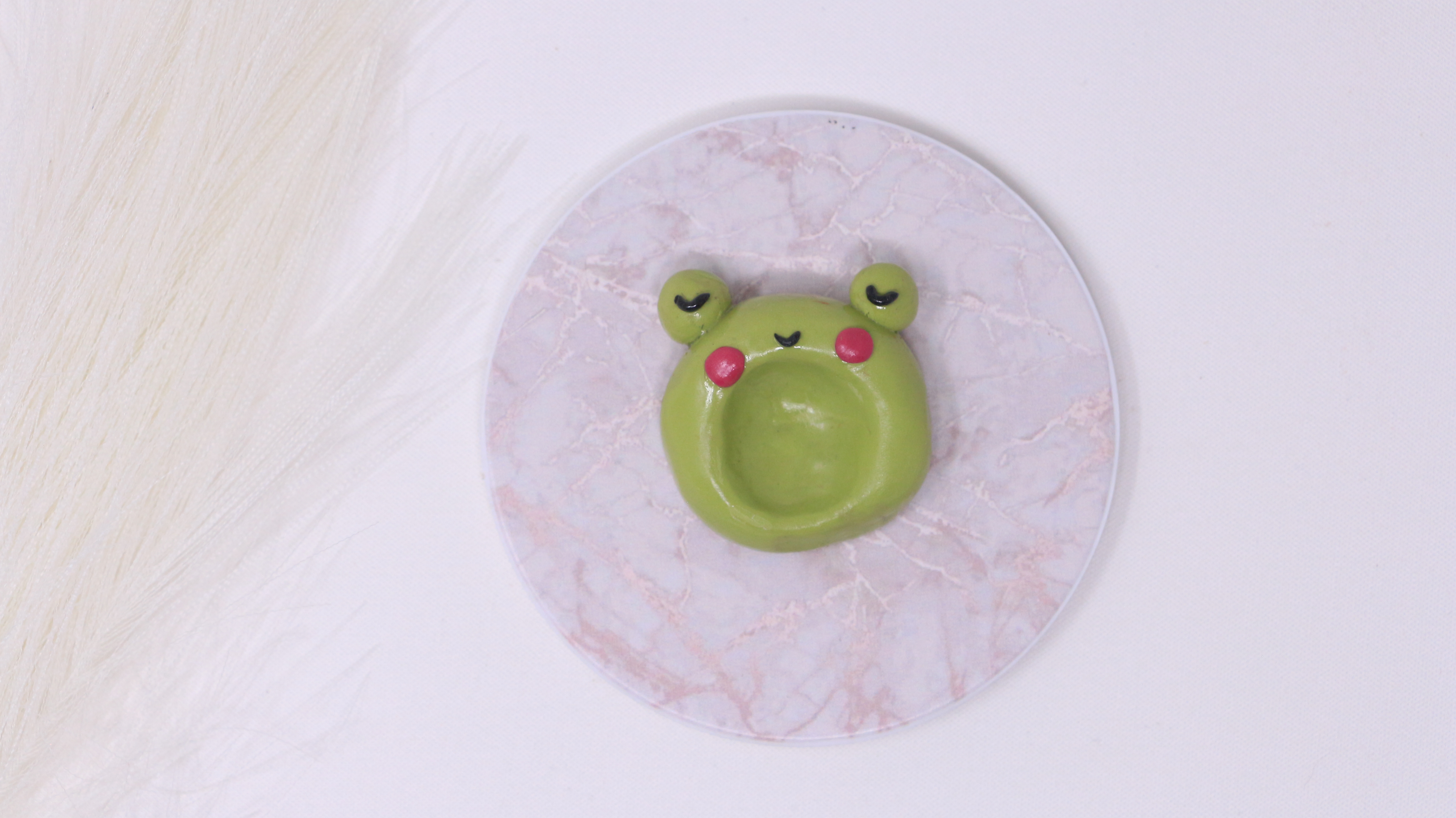 Pierre du calme grenouille/ Worry stone frog