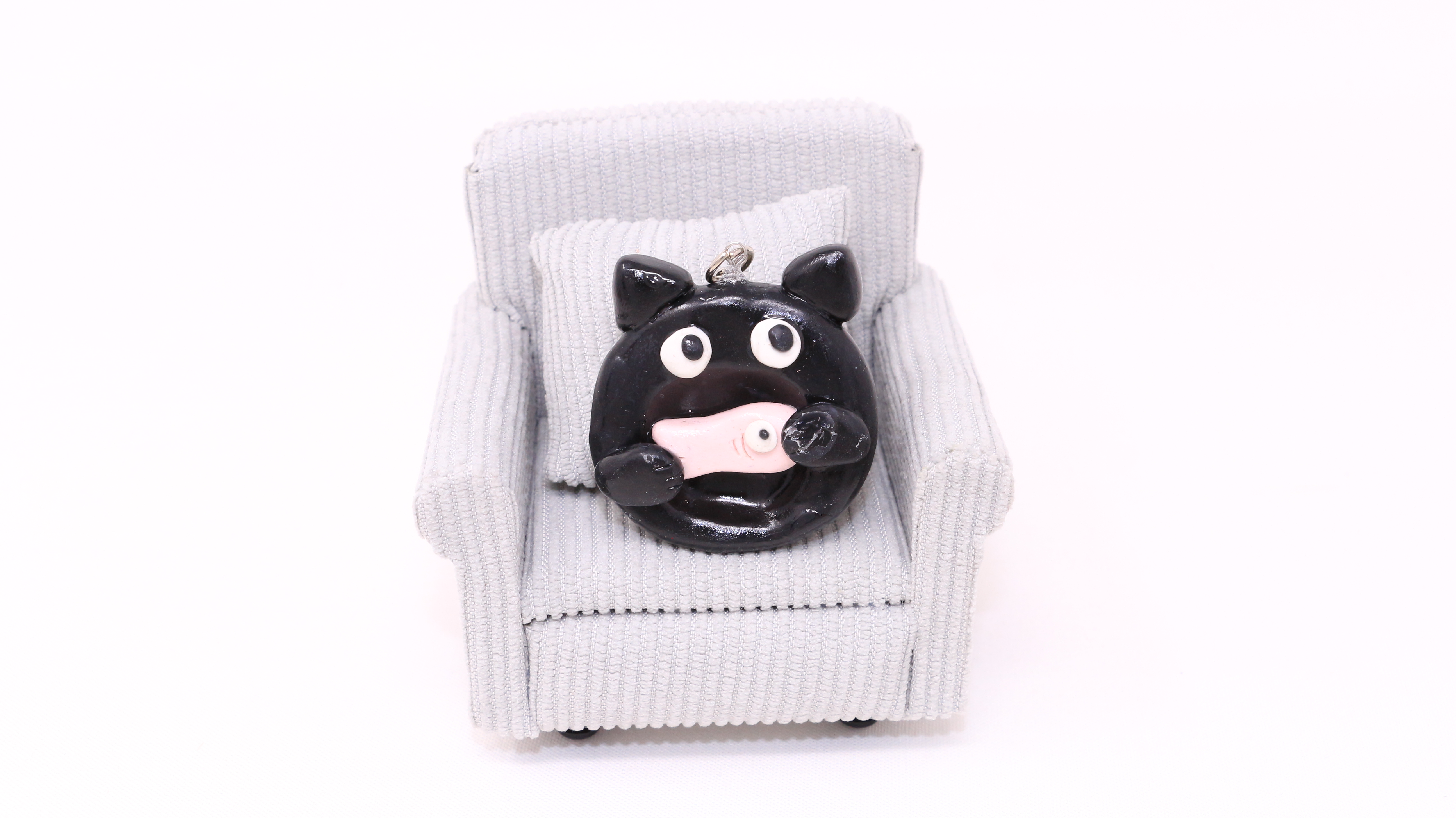 Pierre du calme chat noir avec poisson / Worry stone black cat with fish