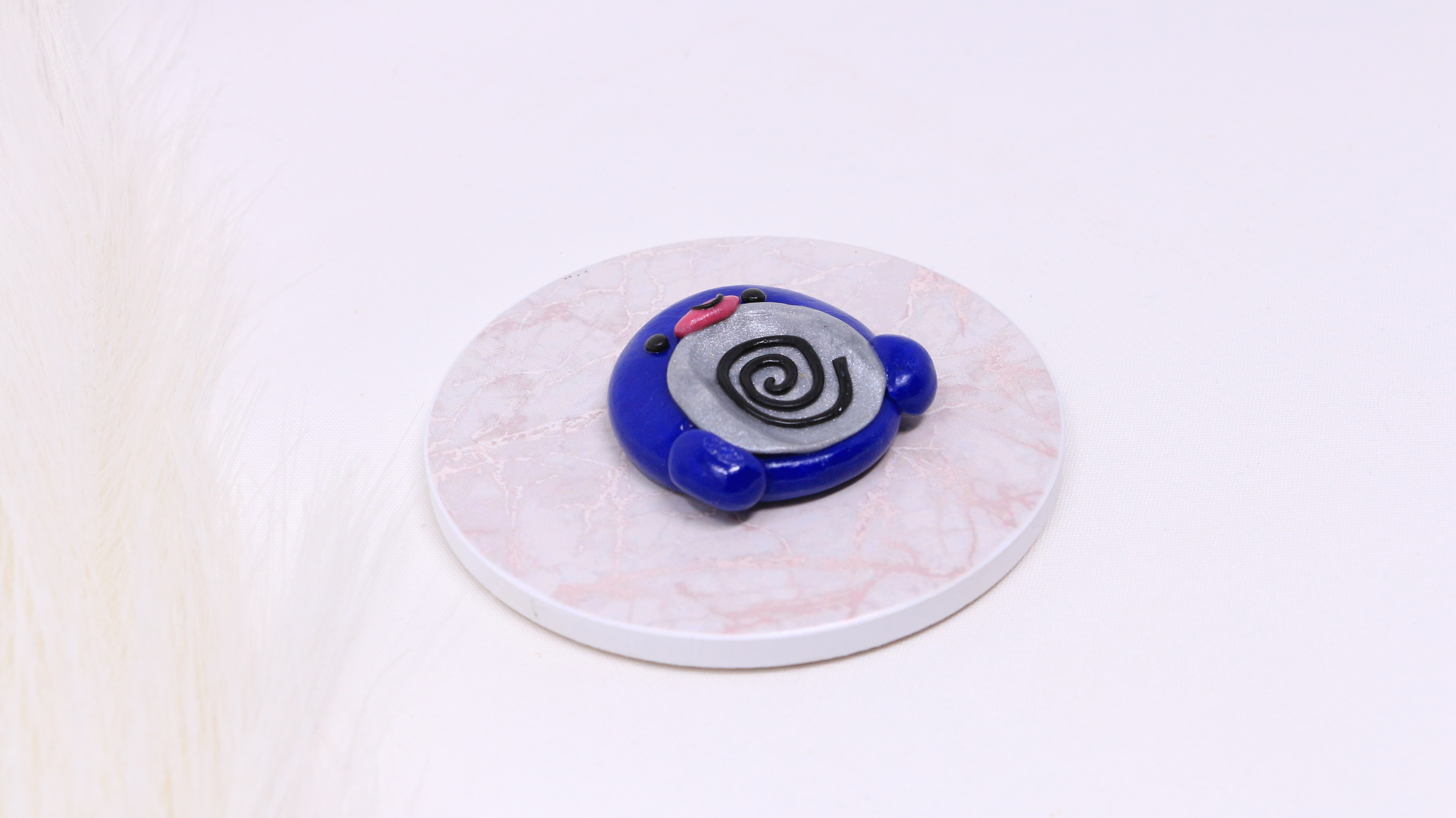 Worry Stone (Pierre du calme) Poliwag Pokemon en pâte polymère
