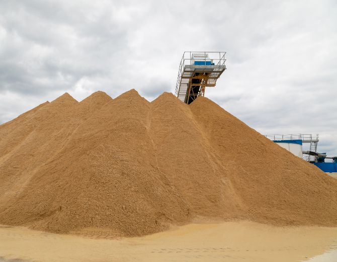 Sable de Construction – Pureté & Polyvalence pour Tous vos Chantiers