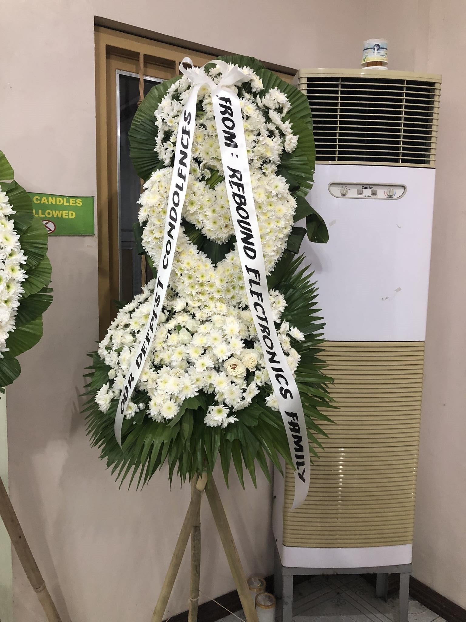 white Sympathy Funeral Flower Stand