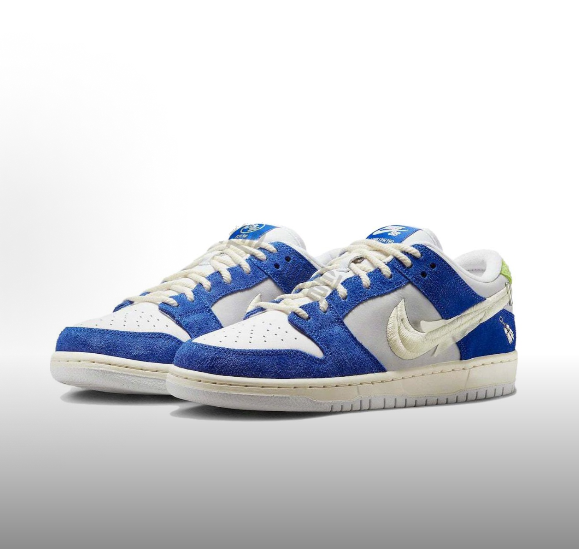 Fly Streetwear x Nike Dunk SB "Gardenia" 