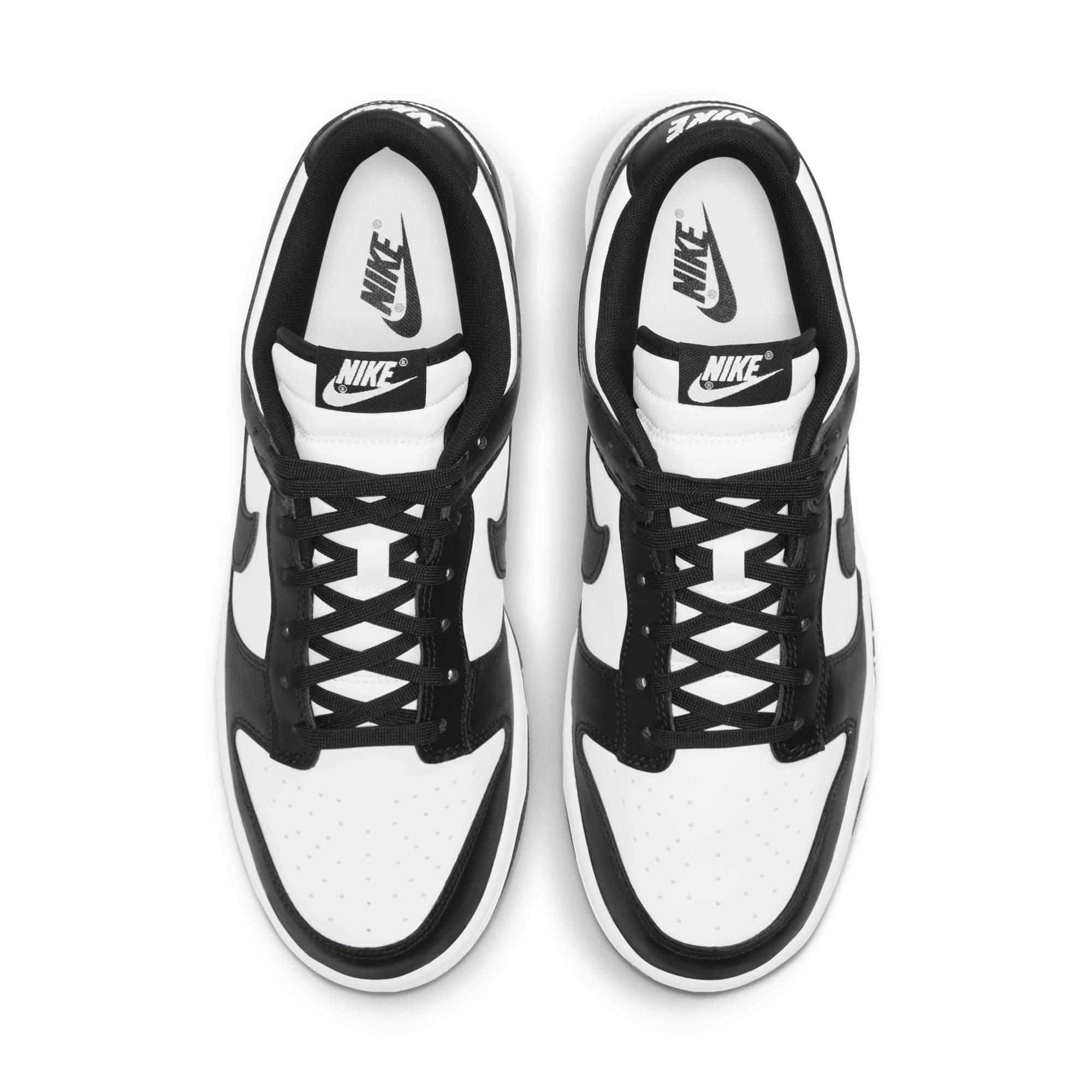 Nike DUNK LOW Panda color scheme DD1391