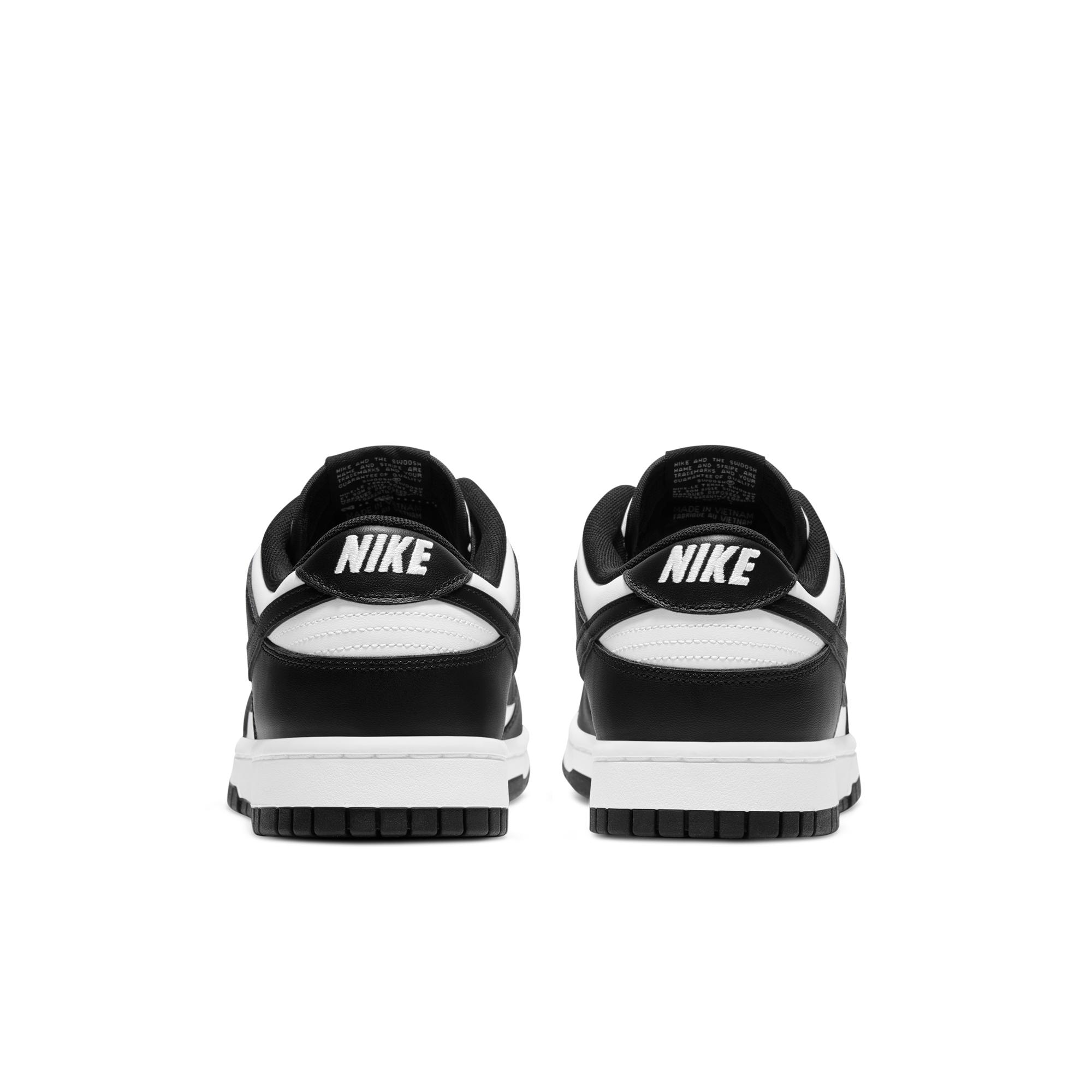 Nike DUNK LOW Panda color scheme DD1391