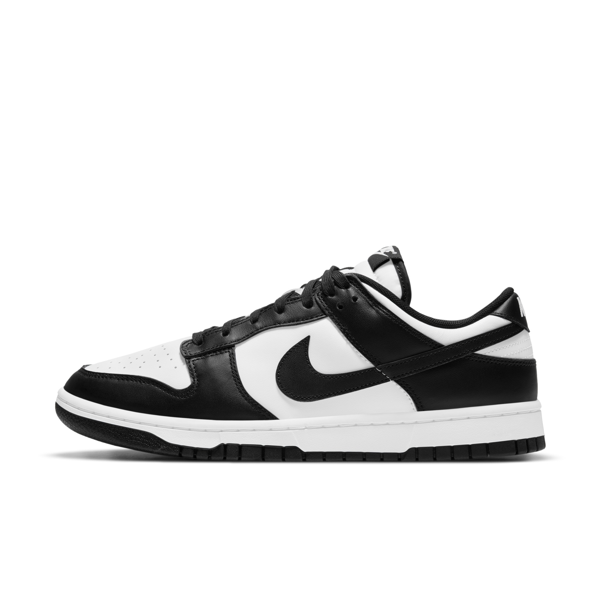Nike DUNK LOW Panda color scheme DD1391