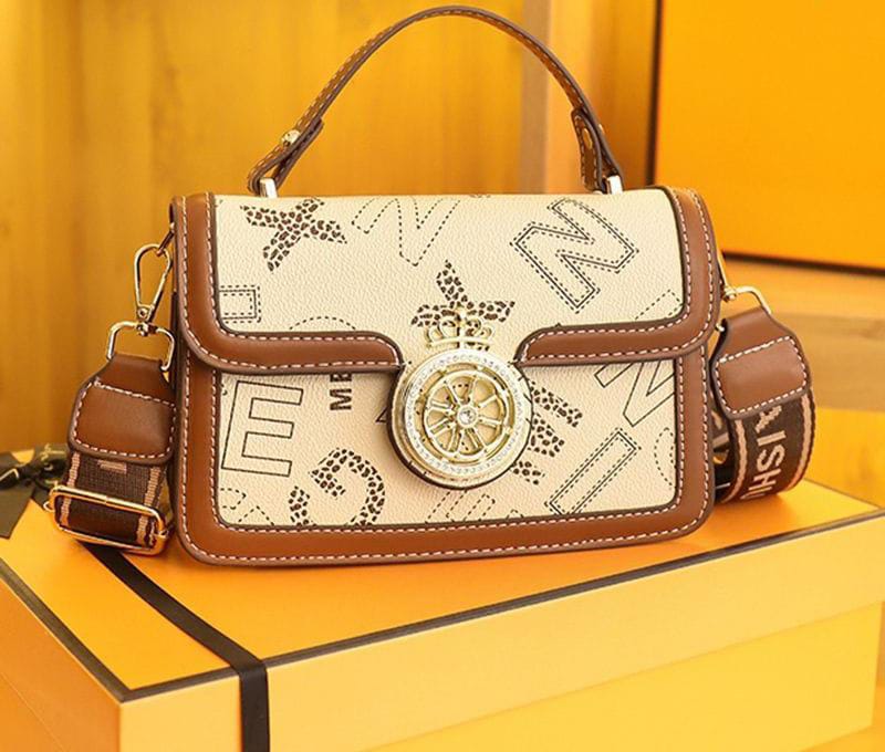 Stylish Women's Handbag -AM01413MB